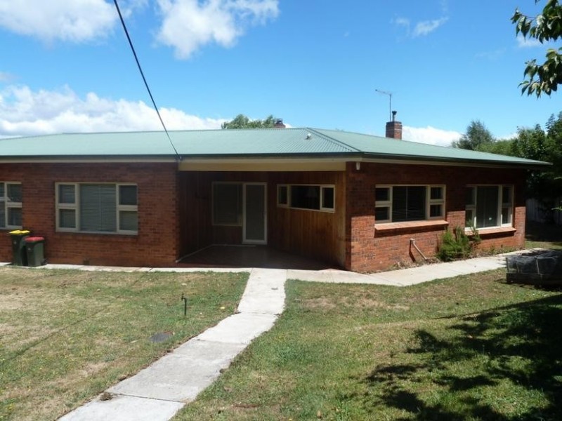 56 Emu Bay Road, Deloraine TAS 7304