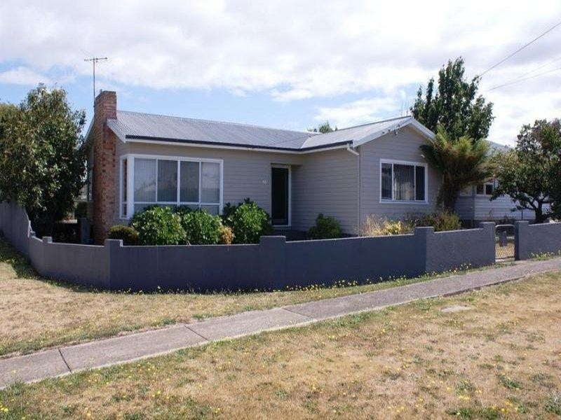 43 Winter Street, Deloraine TAS 7304
