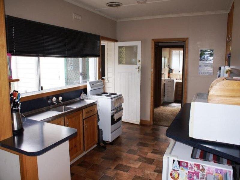 43 Winter Street, Deloraine TAS 7304