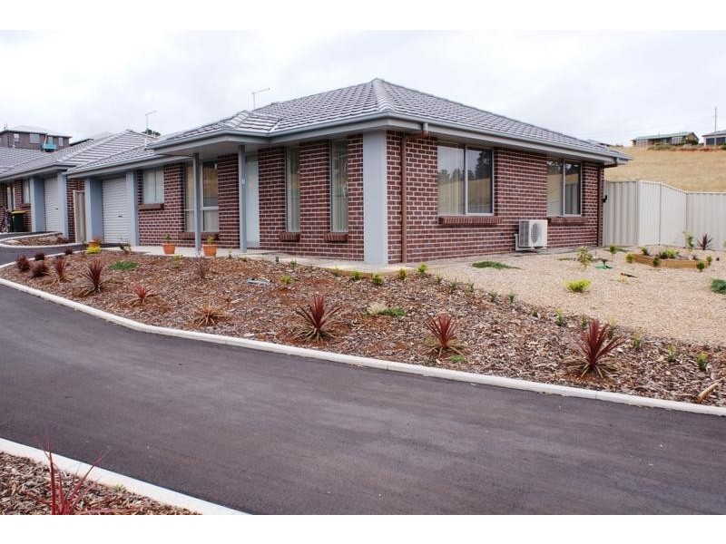 1/80 West Church Street, Deloraine TAS 7304