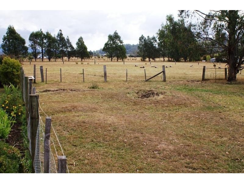 1 Burnett Street, Chudleigh TAS 7304