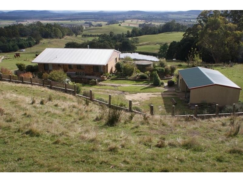 84 Coates Hill Road, Deloraine TAS 7304
