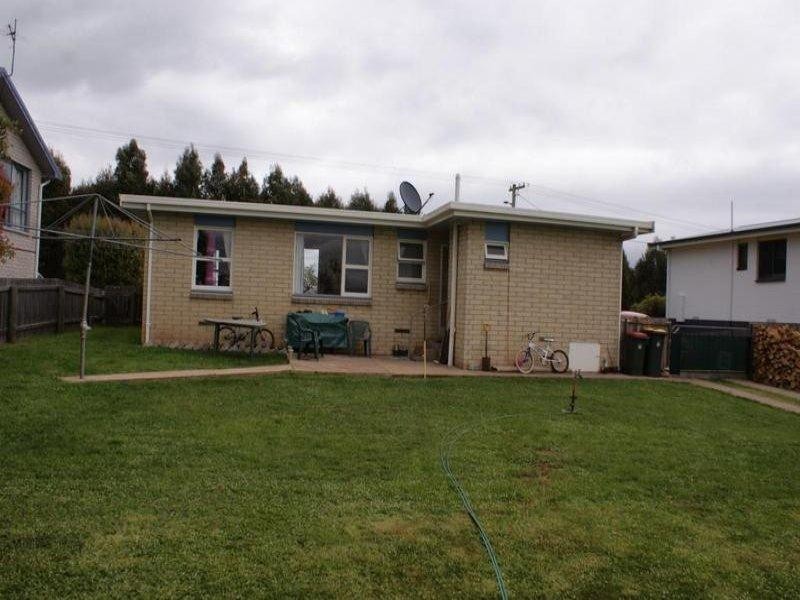 40 East Church Street, Deloraine TAS 7304