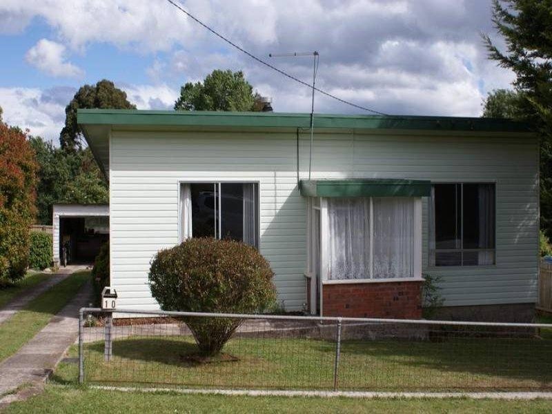 10 Tower Hill Street, Deloraine TAS 7304