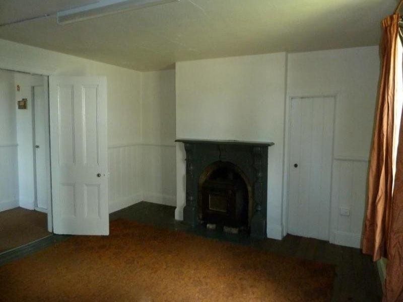 2/90 Emu Bay Road, Deloraine TAS 7304