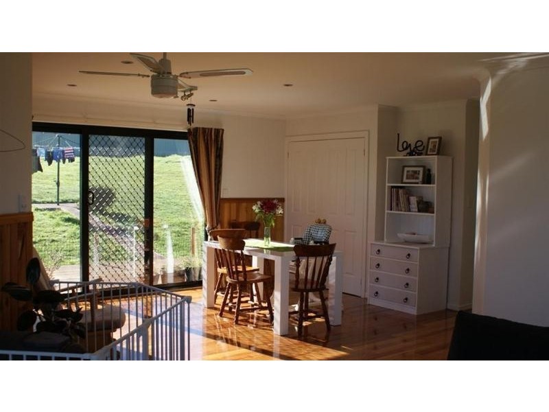 6 East Goderich Street, Deloraine TAS 7304