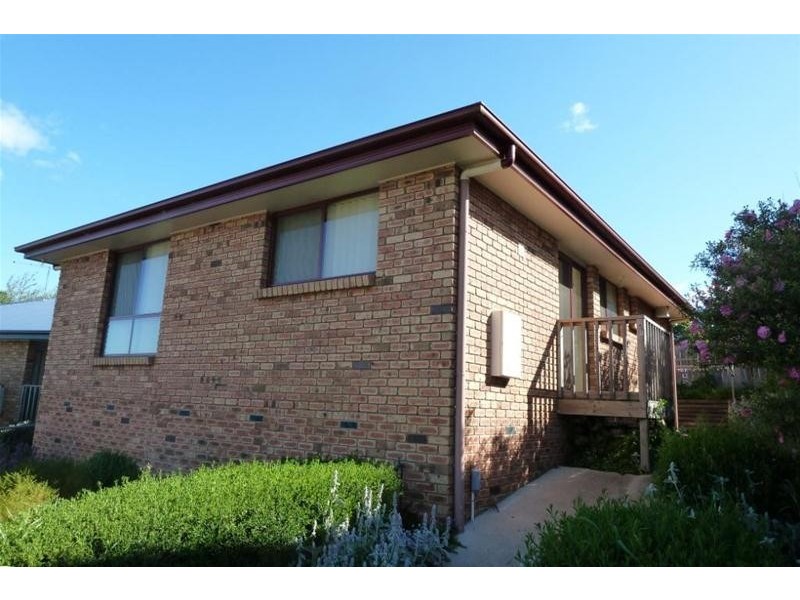 2/2 Bonney Street, Deloraine TAS 7304