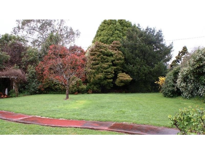22 East Westbury Place, Deloraine TAS 7304