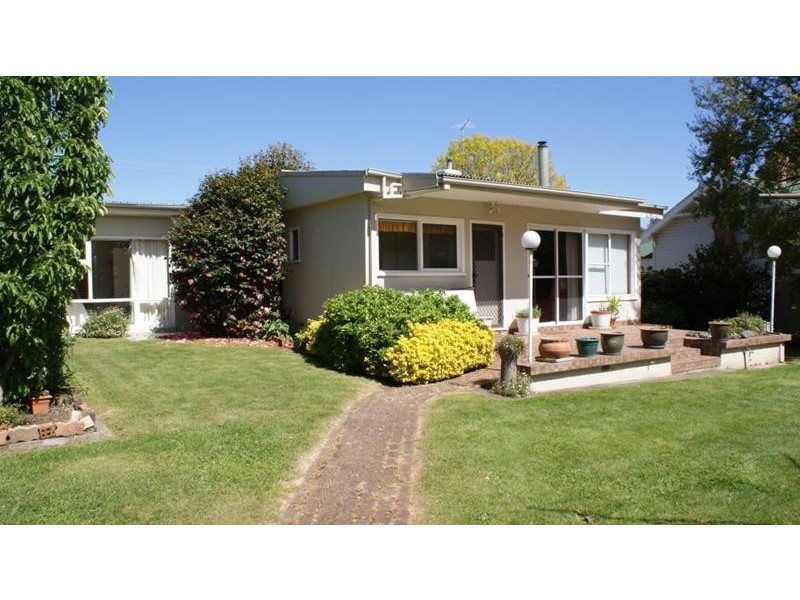 20 East Barrack Street, Deloraine TAS 7304