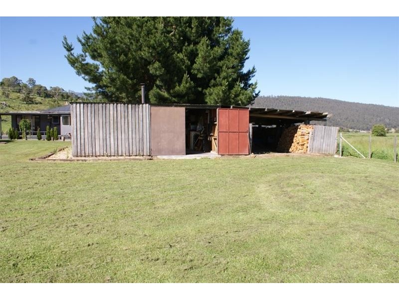 2 Dadsons Road, Mole Creek TAS 7304