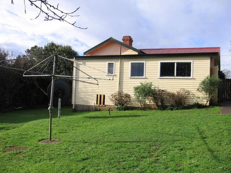 17 East Church Street, Deloraine TAS 7304