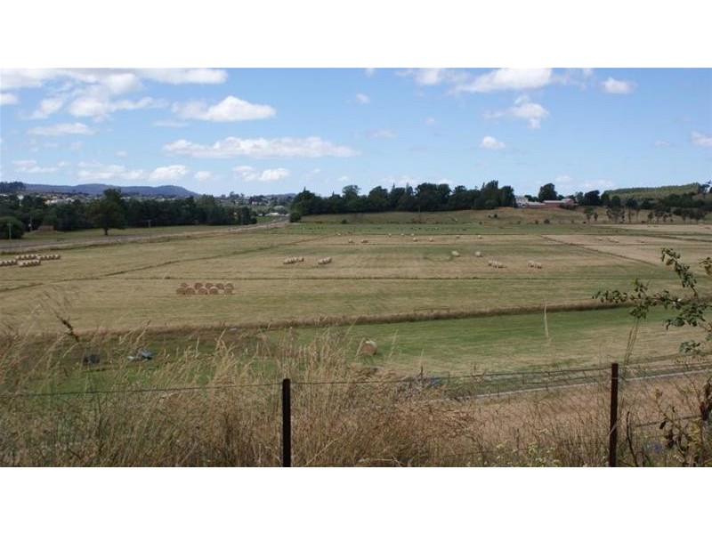 17 Barra Road, Deloraine TAS 7304