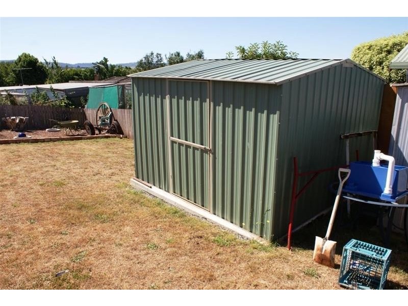 35 Gay Street, Deloraine TAS 7304