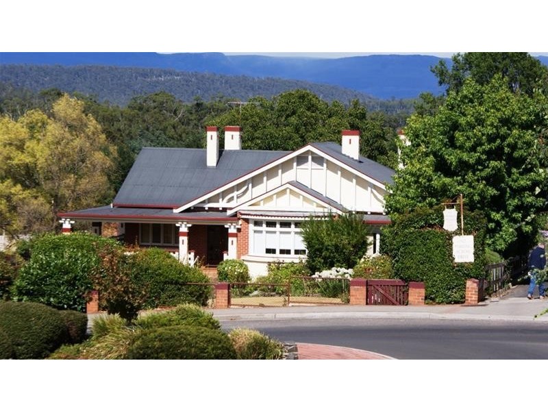 52 Emu Bay Road, Deloraine TAS 7304