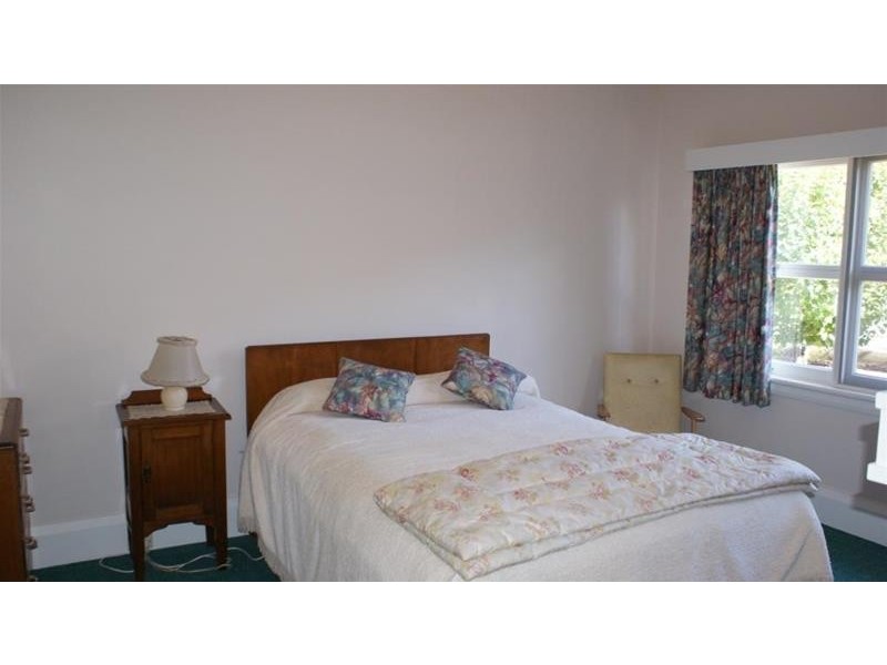 52 Emu Bay Road, Deloraine TAS 7304