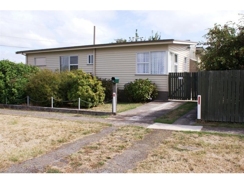 143 Emu Bay Road, Deloraine TAS 7304