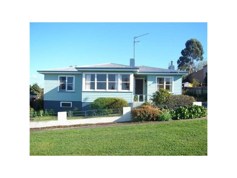 Tower Hill Street, Deloraine TAS 7304