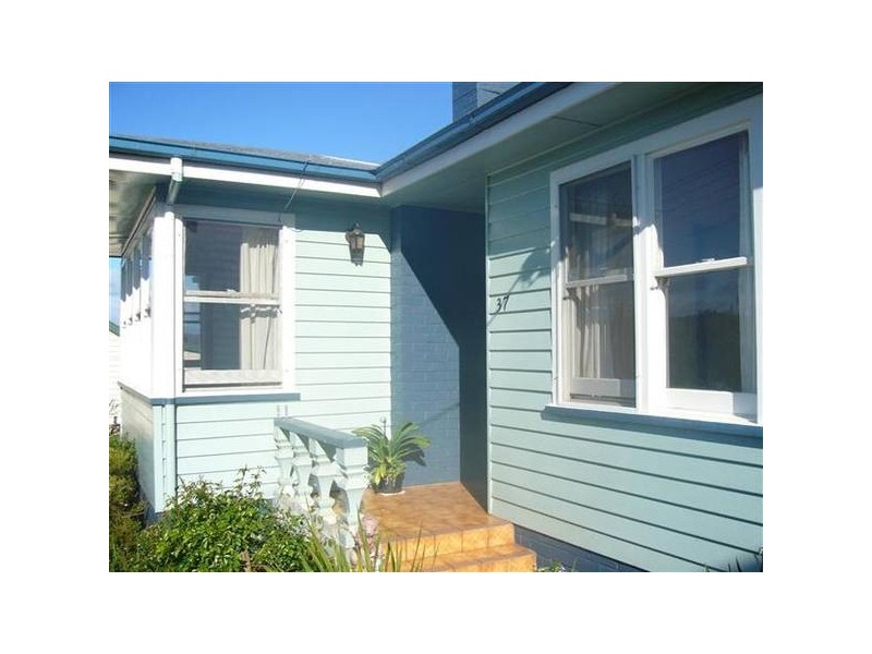 Tower Hill Street, Deloraine TAS 7304