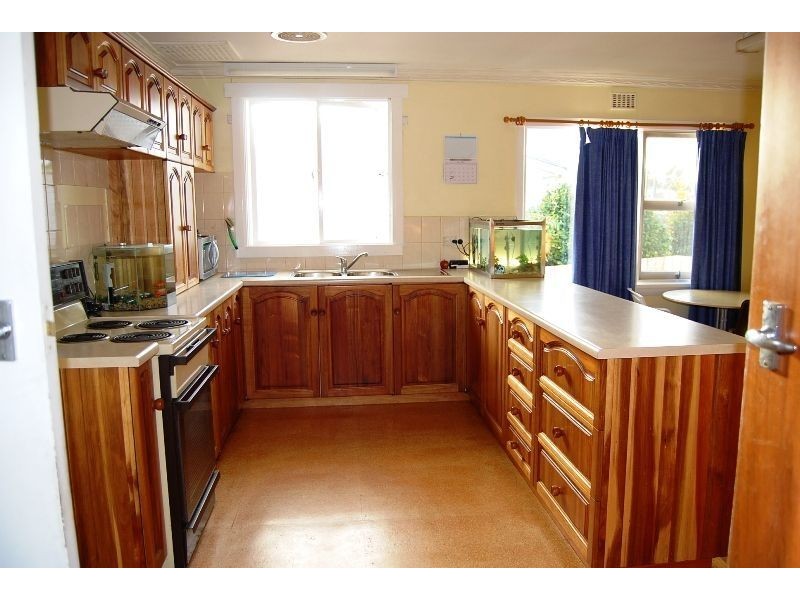 148 Emu Bay Road, Deloraine TAS 7304