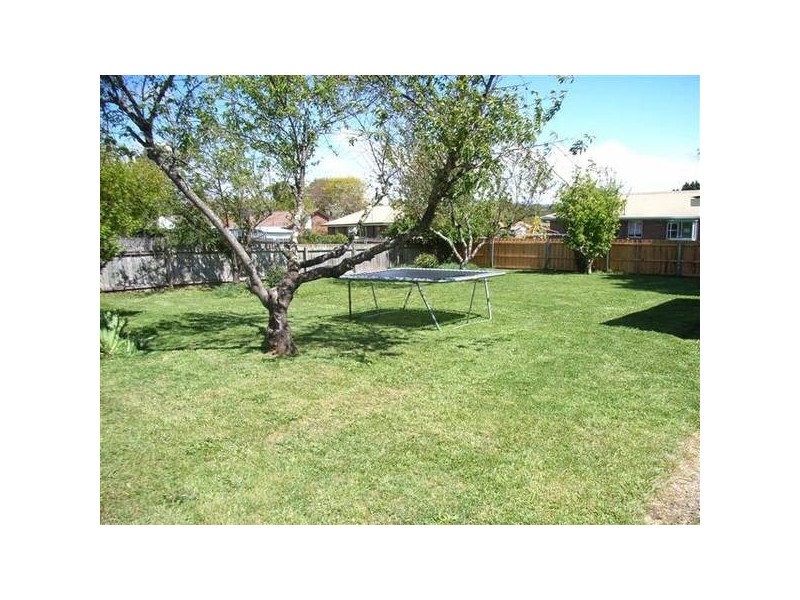 23 East Westbury Place, Deloraine TAS 7304