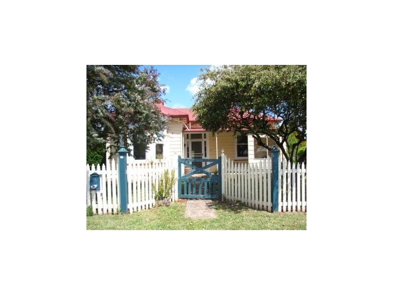 23 East Westbury Place, Deloraine TAS 7304