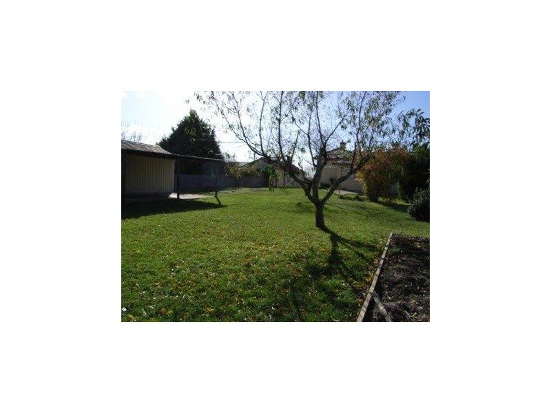 23 East Westbury Place, Deloraine TAS 7304