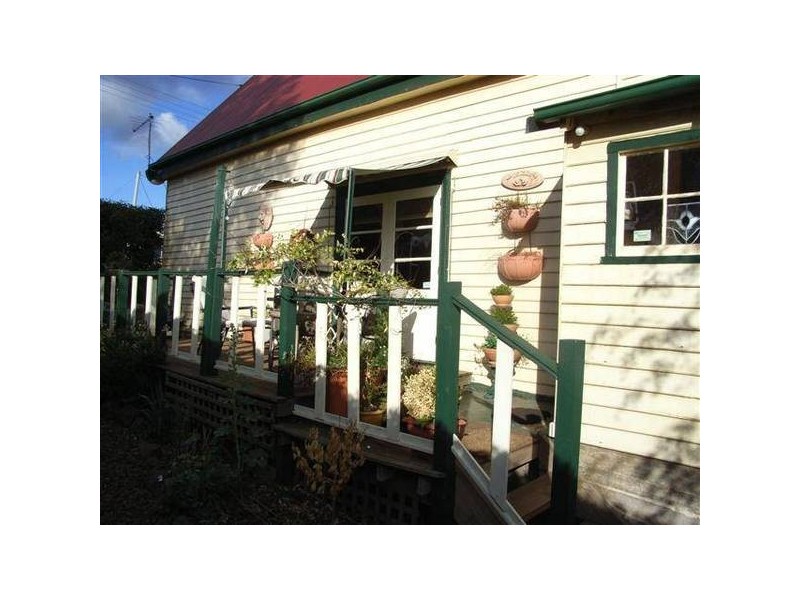 32A West Goderich Street, Deloraine TAS 7304