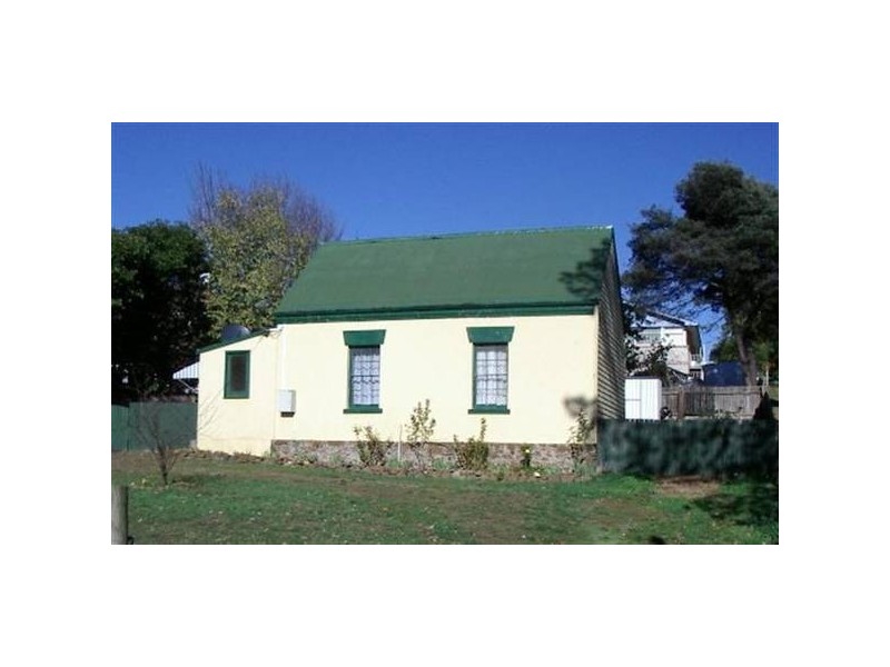 28 West Barrack Street, Deloraine TAS 7304