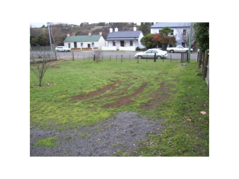 28 West Barrack Street, Deloraine TAS 7304