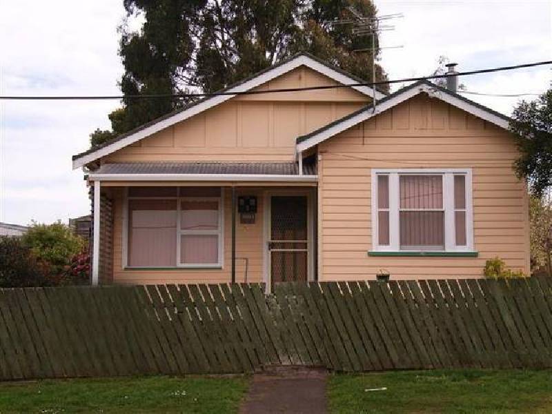 East Barrack Street, Deloraine TAS 7304