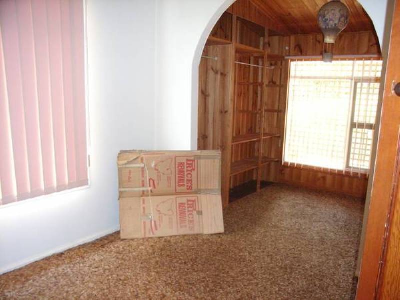 East Barrack Street, Deloraine TAS 7304