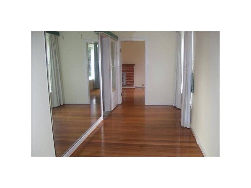 1 Lonsdale Promenade, Westbury TAS 7303