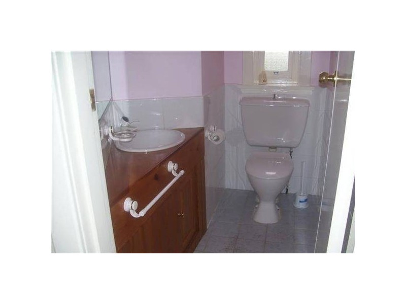 1 Lonsdale Promenade, Westbury TAS 7303