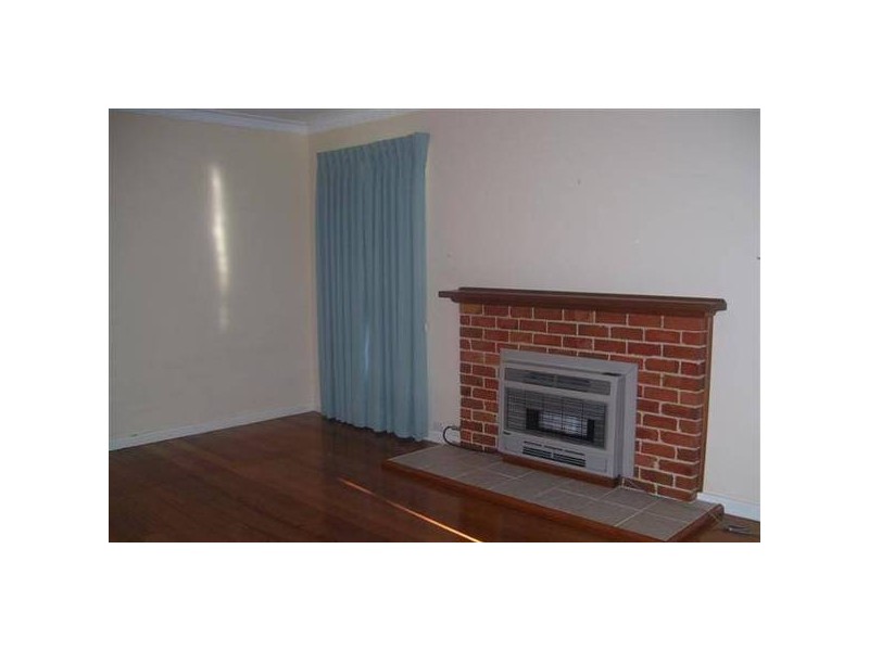 1 Lonsdale Promenade, Westbury TAS 7303