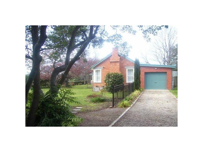 1 Lonsdale Promenade, Westbury TAS 7303