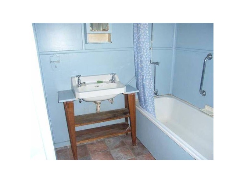 16 West Barrack Street, Deloraine TAS 7304