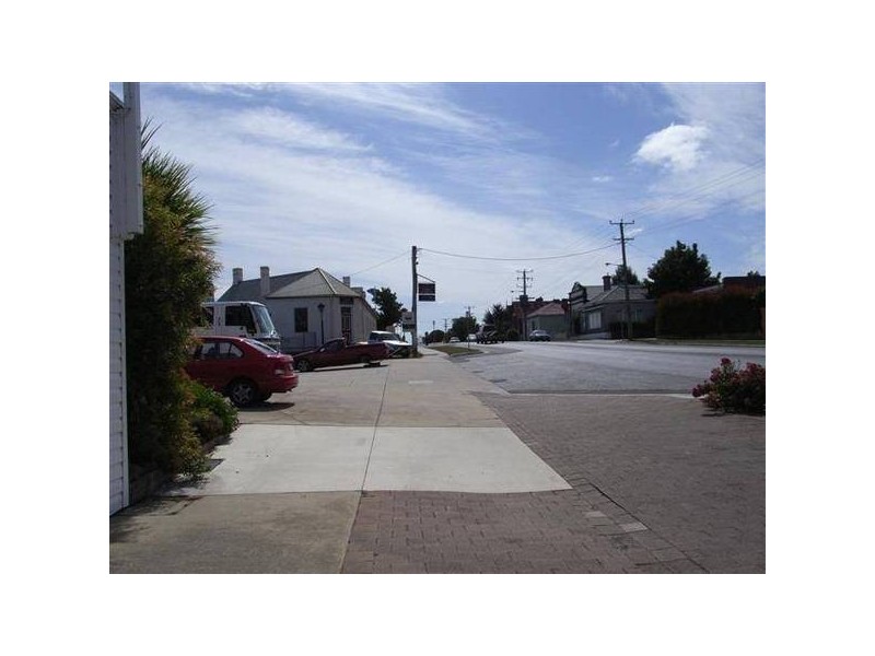 90 Emu Bay Road, Deloraine TAS 7304