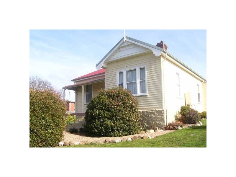 46 West Church Street, Deloraine TAS 7304