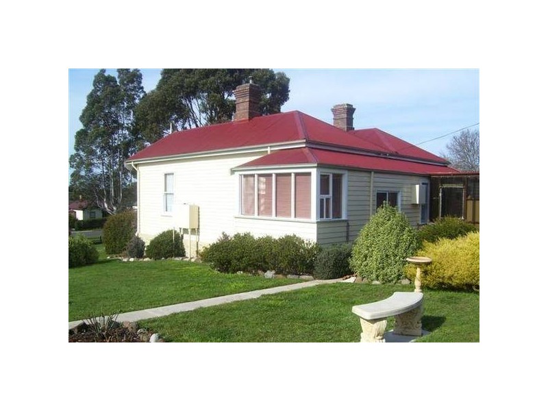46 West Church Street, Deloraine TAS 7304