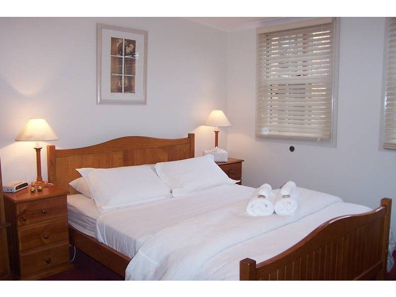 19 West Parade, Deloraine TAS 7304