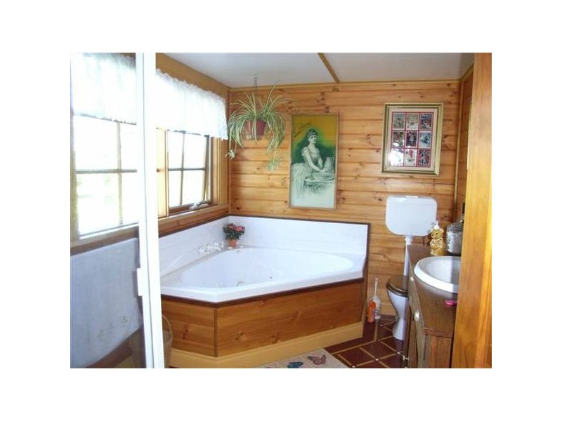 6059 Bass Highway, Elizabeth Town TAS 7304