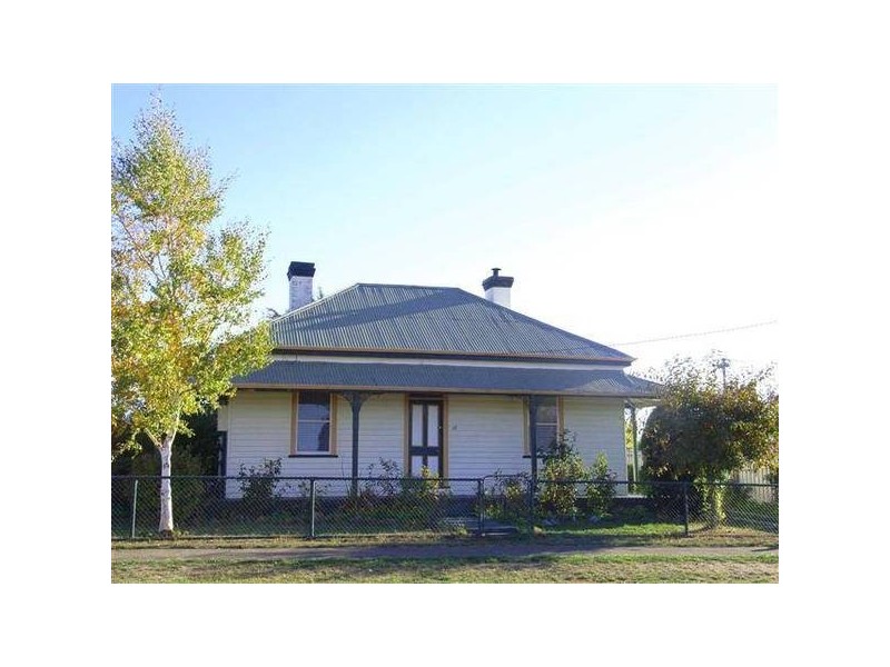 17 East Westbury Place, Deloraine TAS 7304