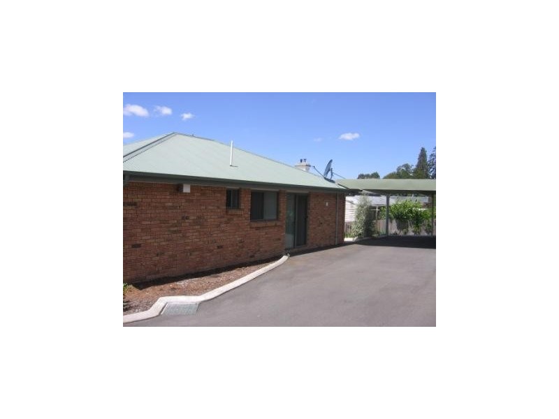 1/2 Bonney Street, Deloraine TAS 7304