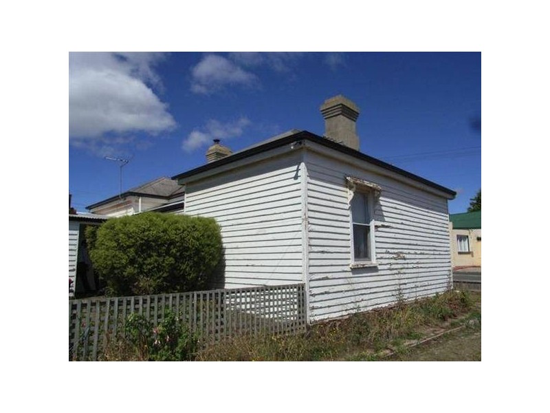 6 Railway Street, Deloraine TAS 7304