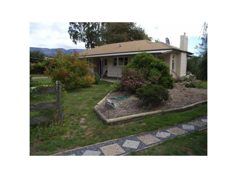 120R Den Road, Mole Creek TAS 7304