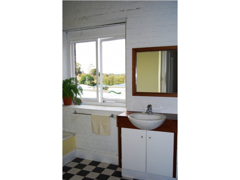 16 Beefeater Street, Deloraine TAS 7304