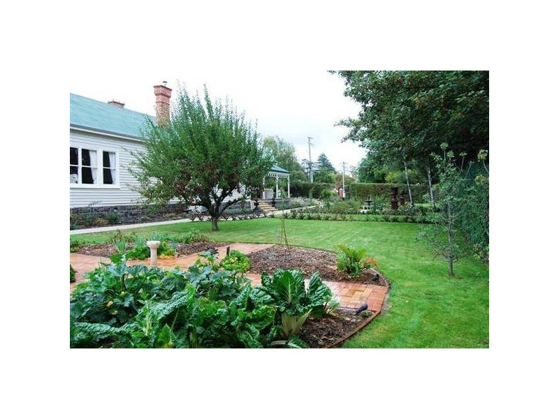 Deloraine TAS 7304
