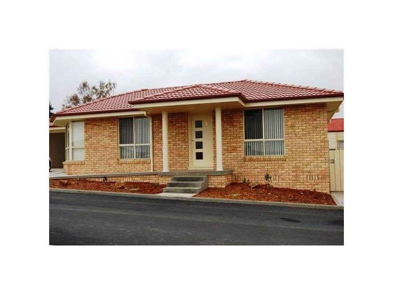 2/66/ West Goderich Street, Deloraine TAS 7304