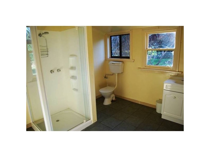 5664 Bass Highway, Deloraine TAS 7304