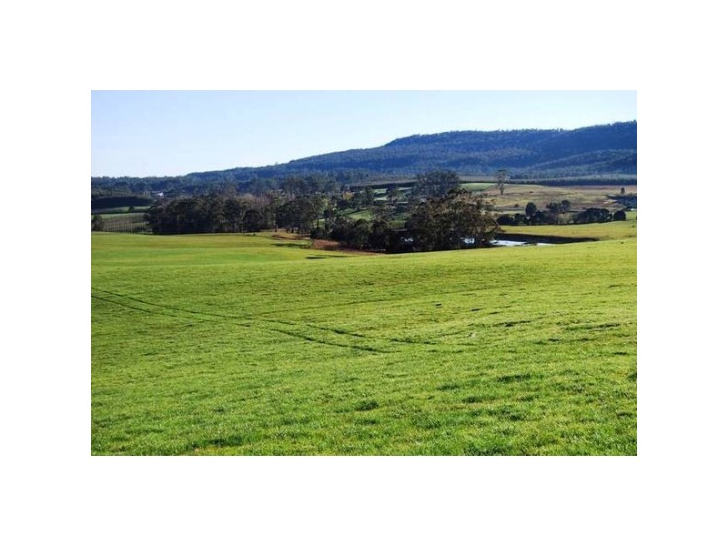 5271 Bass Highway, Deloraine TAS 7304